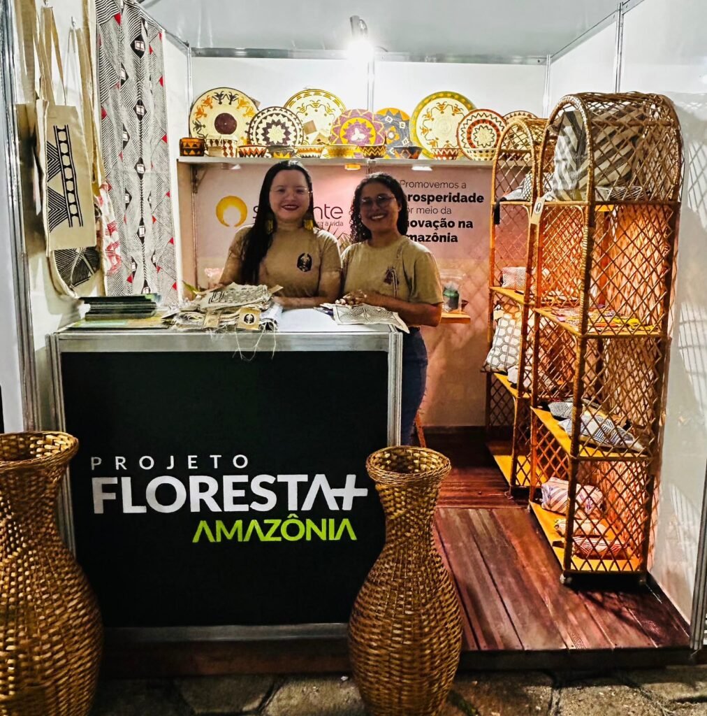 Empreendimentos apoiados pelo Floresta+ se destacam no maior festival de chocolate e cacau da América Latina