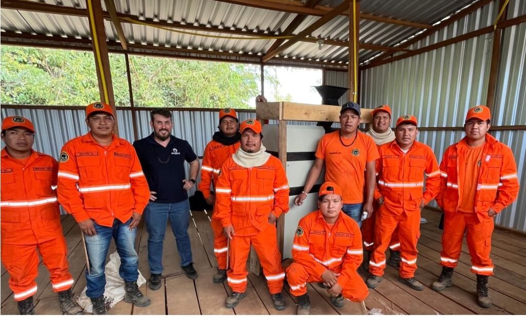 Povo Paiter Suruí amplia beneficiamento da castanha com apoio do Projeto Floresta+ Amazônia