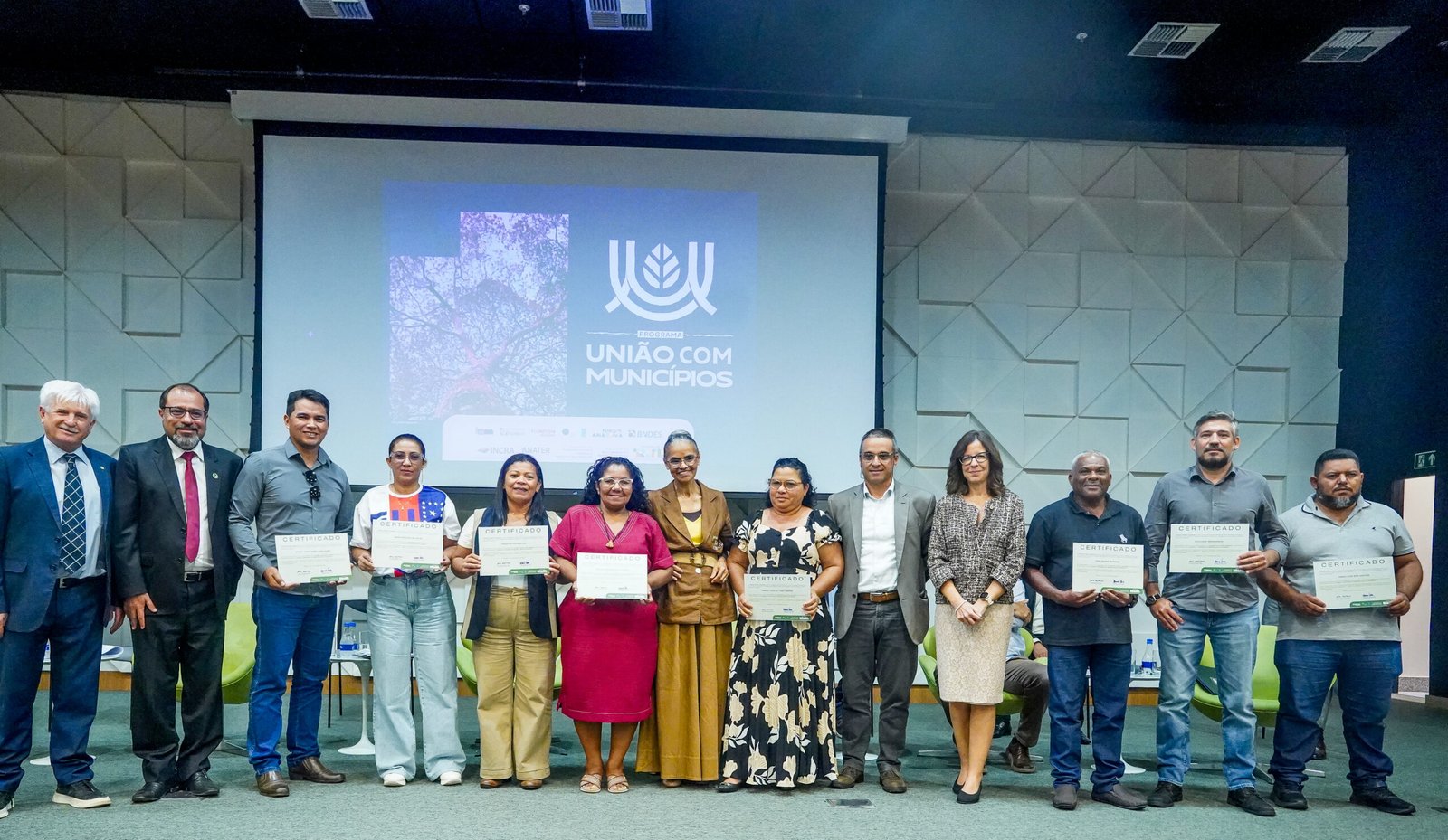 Floresta+ refor&ccedil;a atua&ccedil;&atilde;o estrat&eacute;gica no Programa Uni&atilde;o com Munic&iacute;pios e celebra avan&ccedil;os de apoio &agrave; conserva&ccedil;&atilde;o na Amaz&ocirc;nia