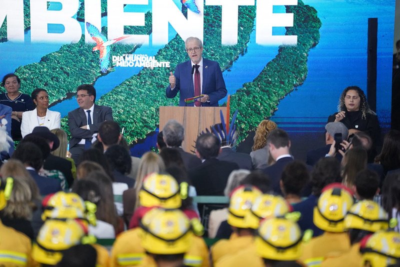 Governo do Brasil regulamenta a Política Nacional de Pagamento por Serviços Ambientais (PNPSA)